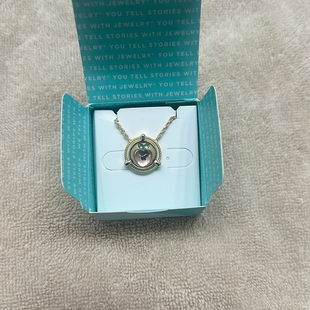 Origami Owl Gold Strawberry Fields Pendant Necklace NWT